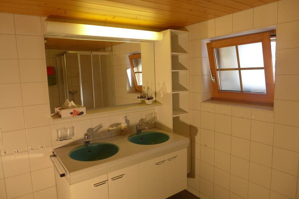 Hami Vila Adelboden Quarto foto